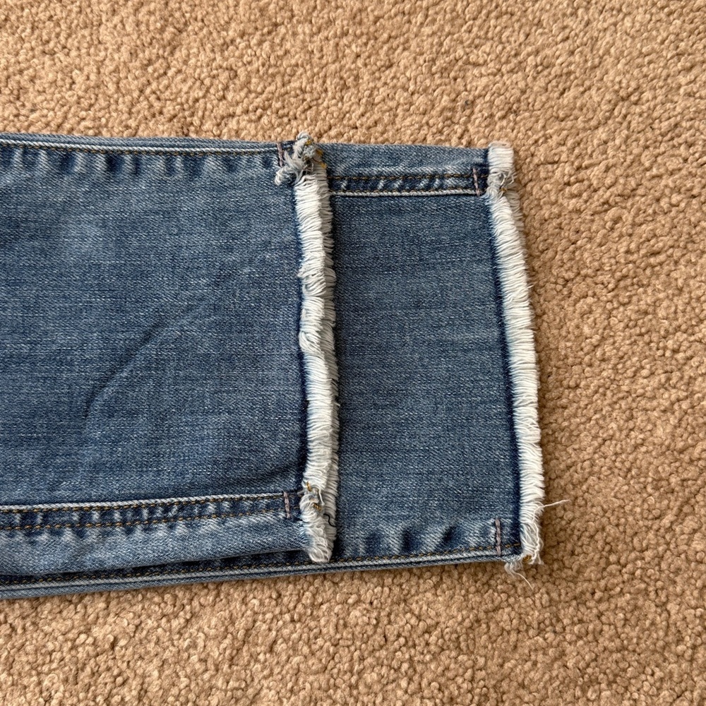 7 For All Mankind High Waist Cropped Straight Leg Distressed Jeans Size 25 - Picture 11 of 11